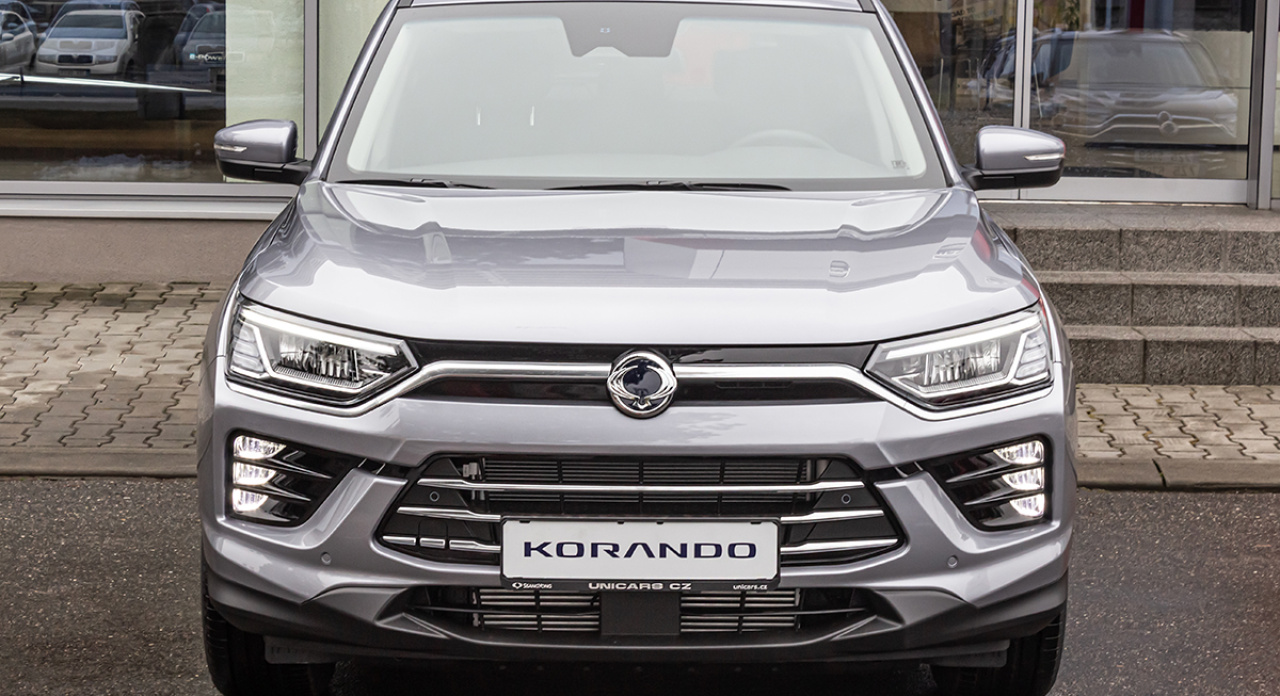 KORANDO 1,5GDI MT 2WD STYLE+ TECH MY25 Stříbrná