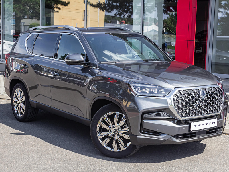 REXTON 2,2e-XDI 4WD Shift-by-wire MY24 PREMIUM šedá