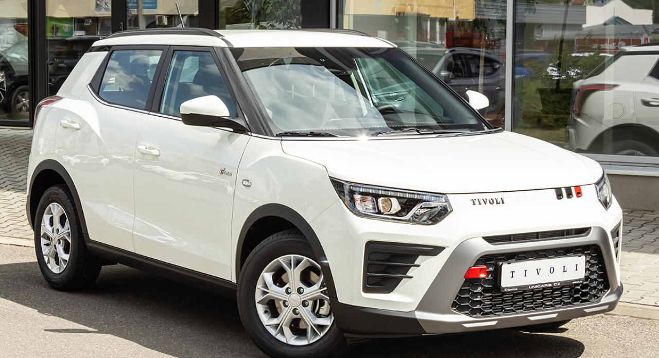 TIVOLI X170 1,5GDI AT 2WD STYLE, aut klima Bílá