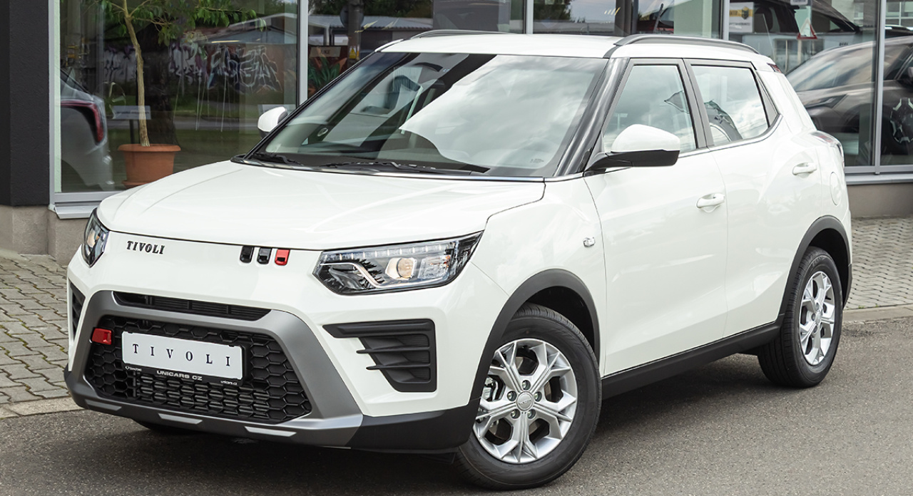 TIVOLI X170 1,5GDI AT 2WD STYLE, aut klima Bílá
