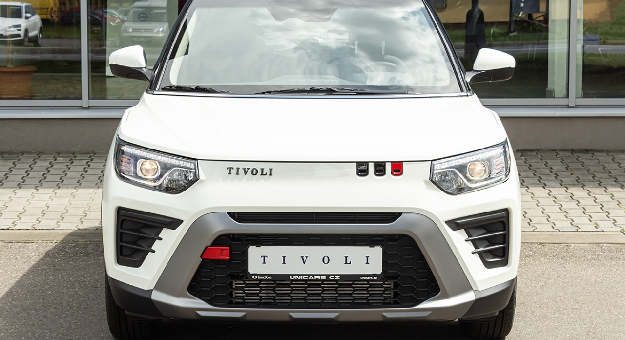 TIVOLI X170 1,5GDI AT 2WD STYLE, aut klima Bílá