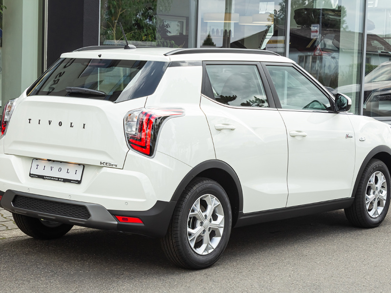 TIVOLI X170 1,5GDI AT 2WD STYLE, aut klima Bílá