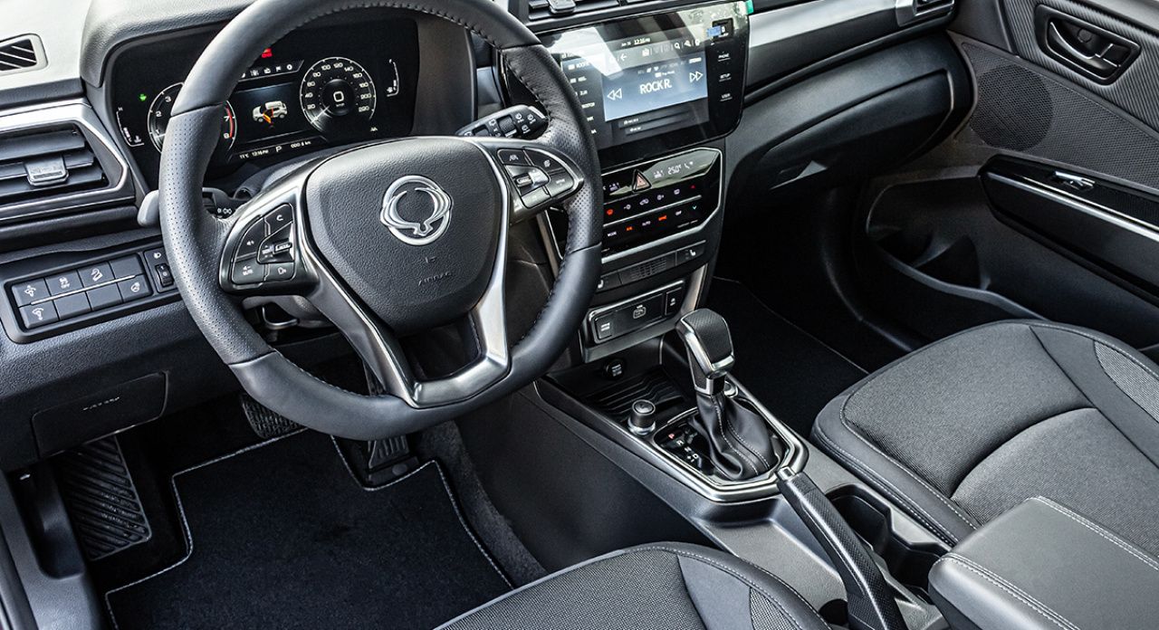 TIVOLI X170 1,5GDI AT 2WD STYLE, aut klima Bílá