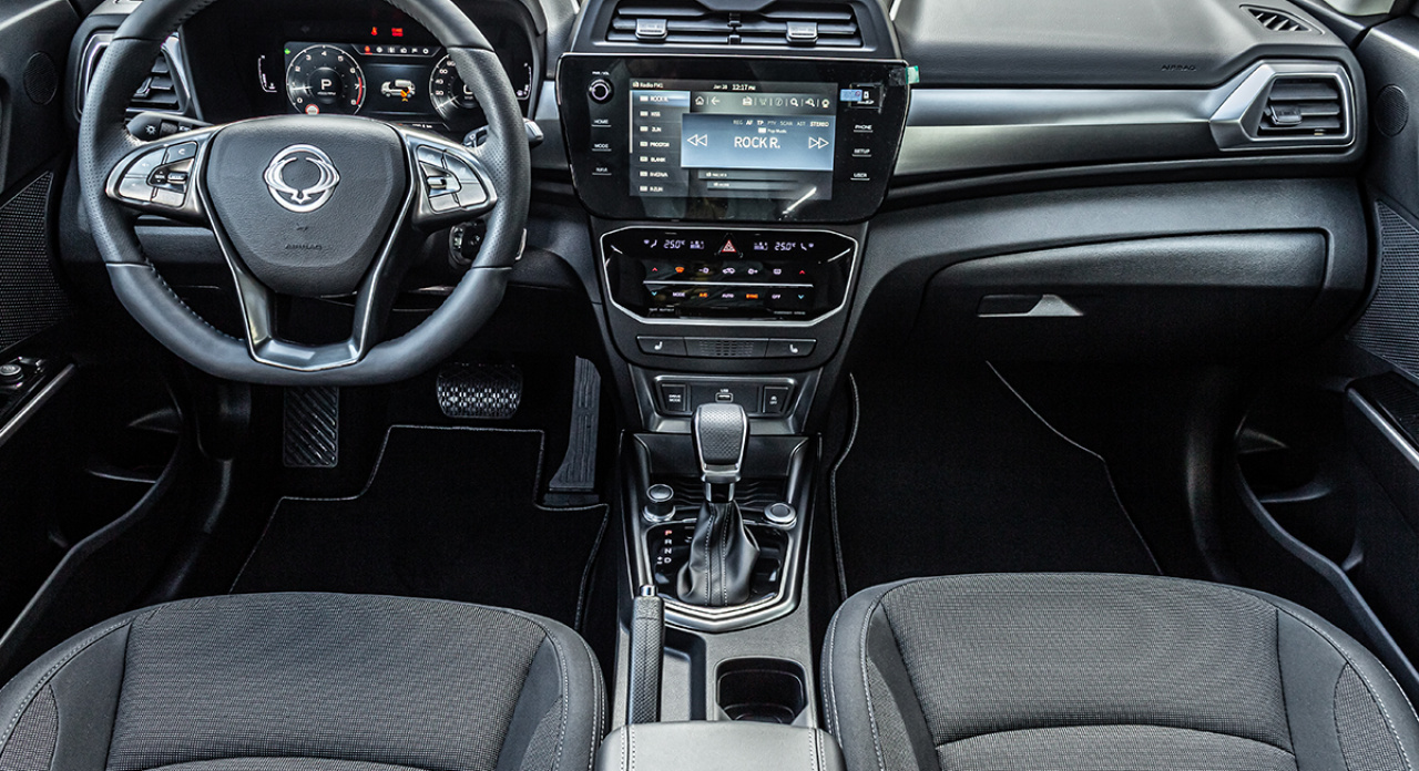 TIVOLI X170 1,5GDI AT 2WD STYLE, aut klima Bílá
