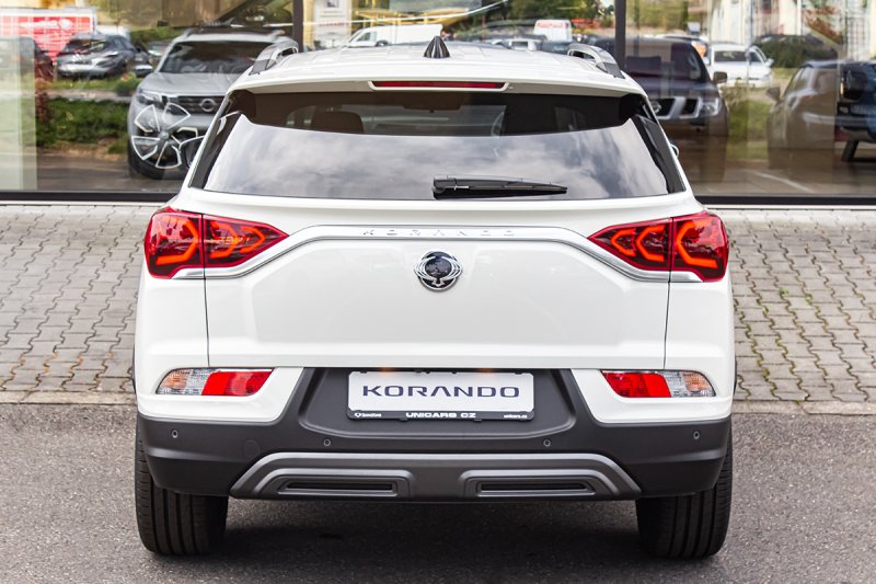 KORANDO 1,5GDI MT 2WD STYLE+ TECH MY25 Bílá
