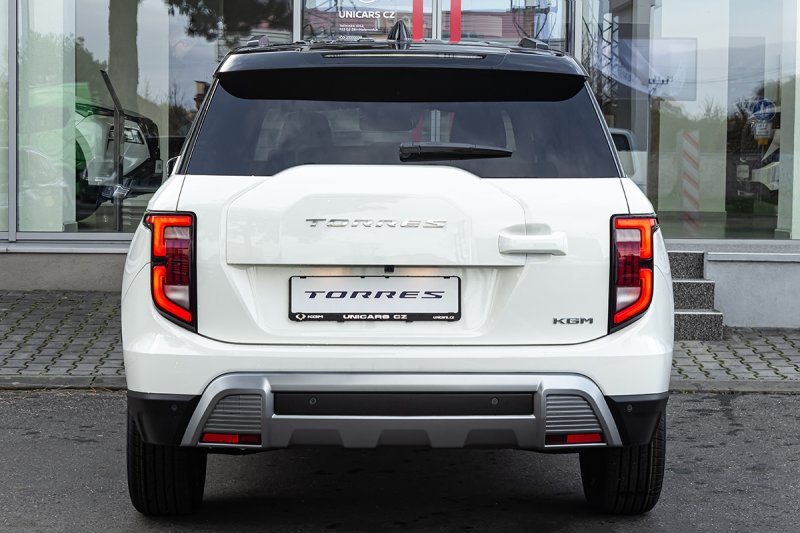 TORRES 1,5GDI 2WD AT STYLE MY25 bílá/ černá střecha