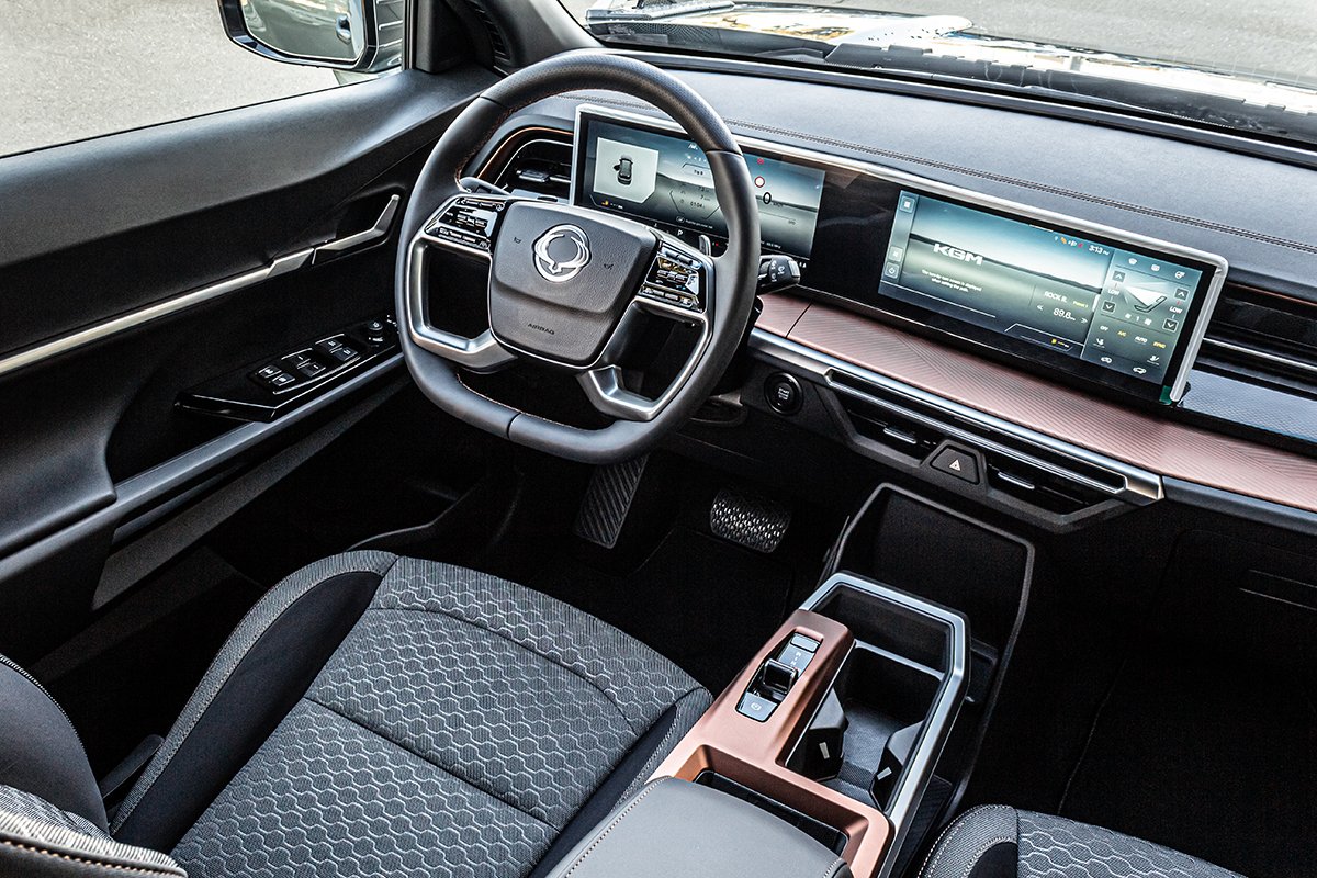 TORRES 1,5GDI 2WD AT STYLE MY25 bílá/ černá střecha