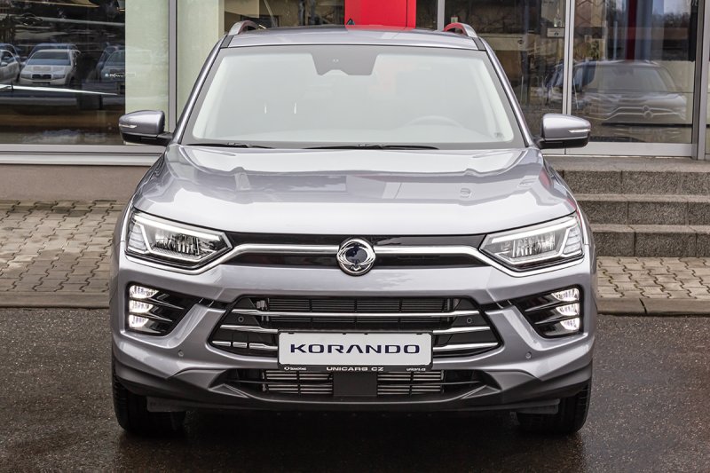 Korando  1,5 GDI 4WD AT STYLE Plus STŘÍBRNÁ metaliza
