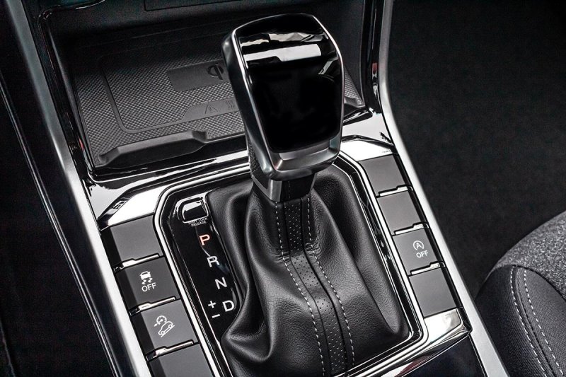 KGM Korando 1,5 GDI 4WD AT STYLE Plus TECH