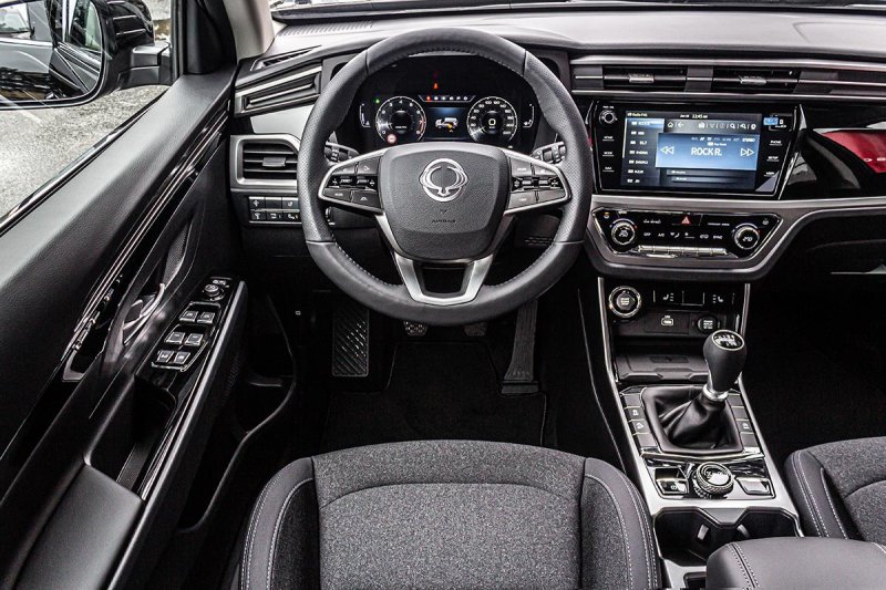 KGM Korando 1,5 T GDI 4WD MT Style + TECH