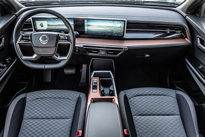 KGM Torres 1,5 GDI 4WD AT Style