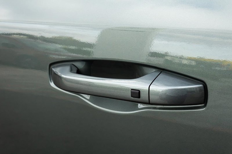 KGM Torres 1,5 HEV J140 MY25 STYLE