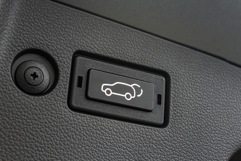 KGM Torres 1,5 HEV J140 MY25 STYLE