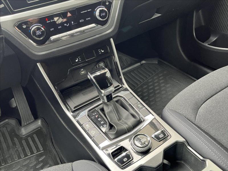 KGM Korando 1,5 GDI  4WD AT STYLE