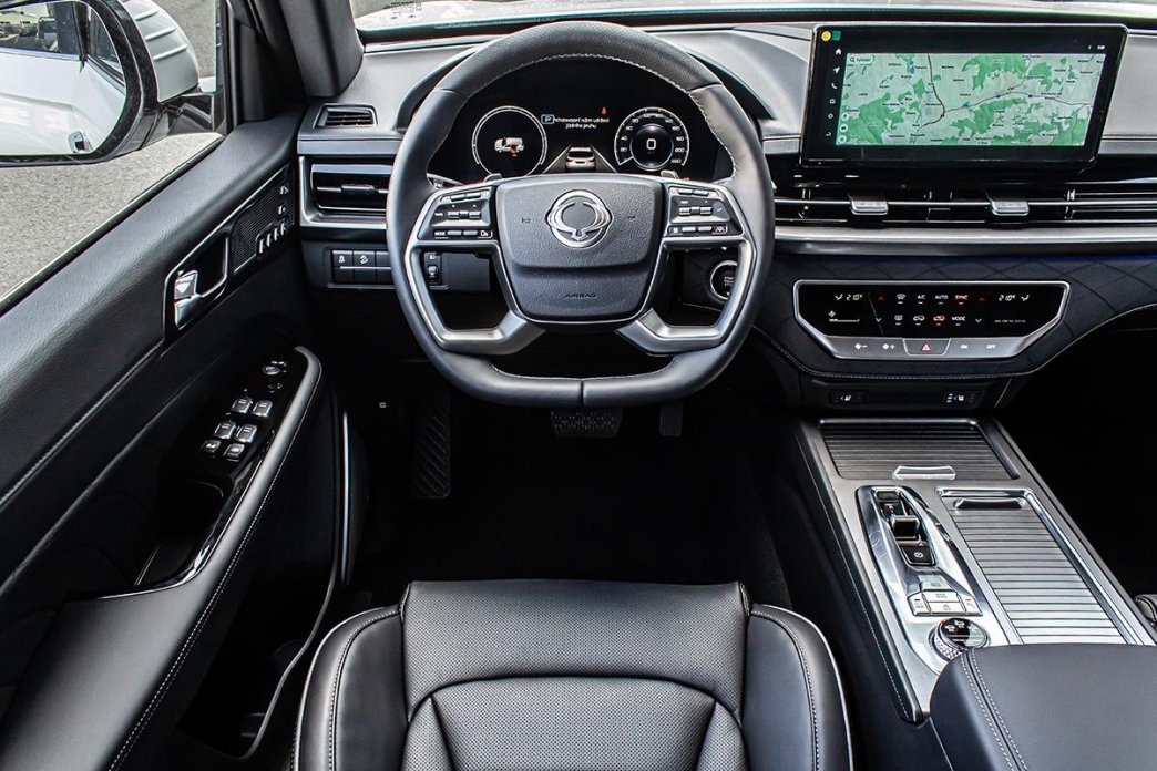 KGM Rexton 2,2 e-XDI PREMIUM+ BLACK paket