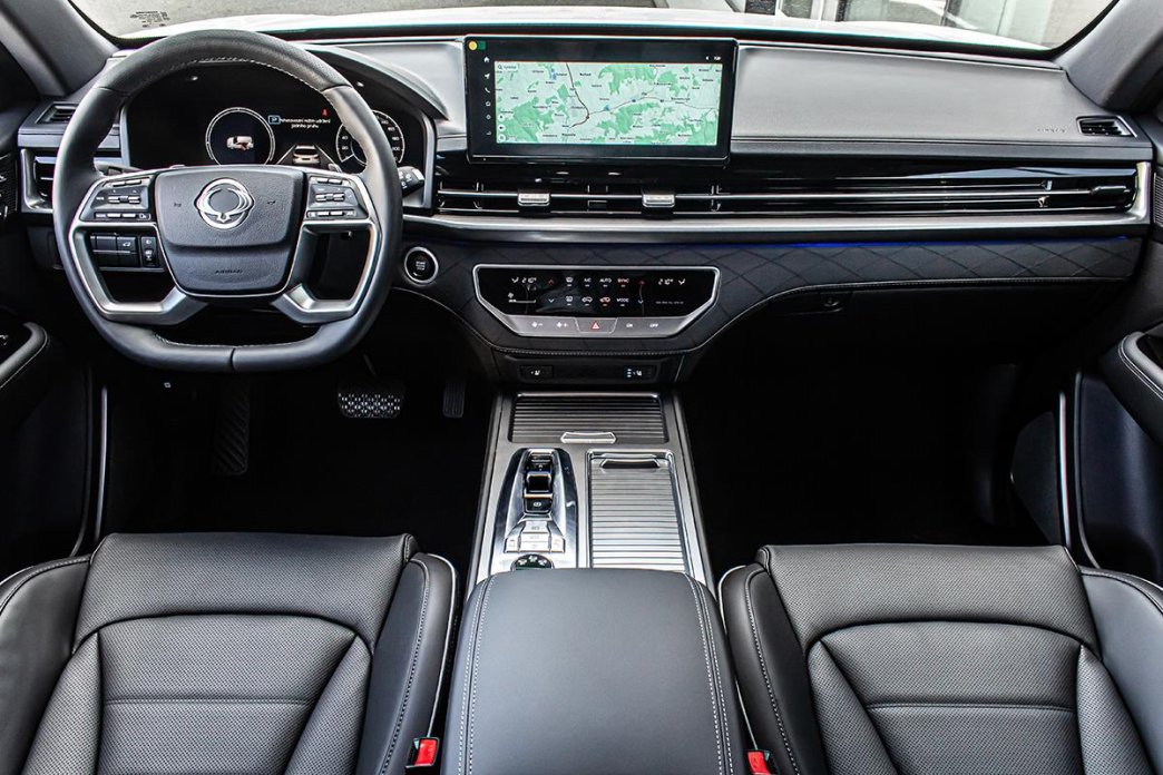 KGM Rexton 2,2 e-XDI PREMIUM+ BLACK paket