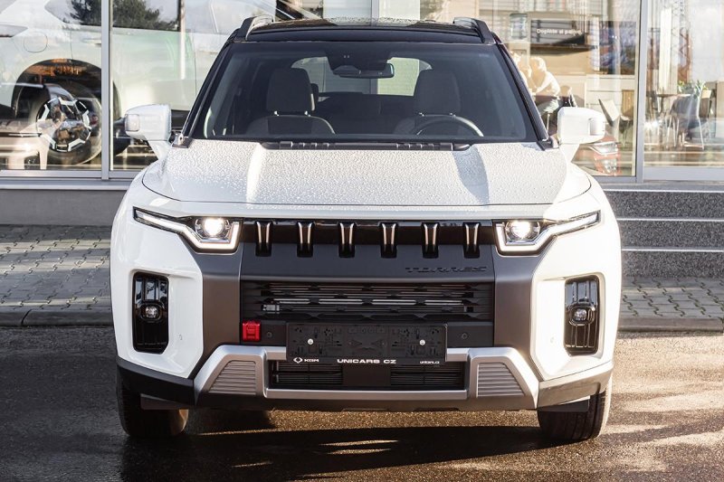 KGM Torres 1,5 HEV J140 MY25 STYLE